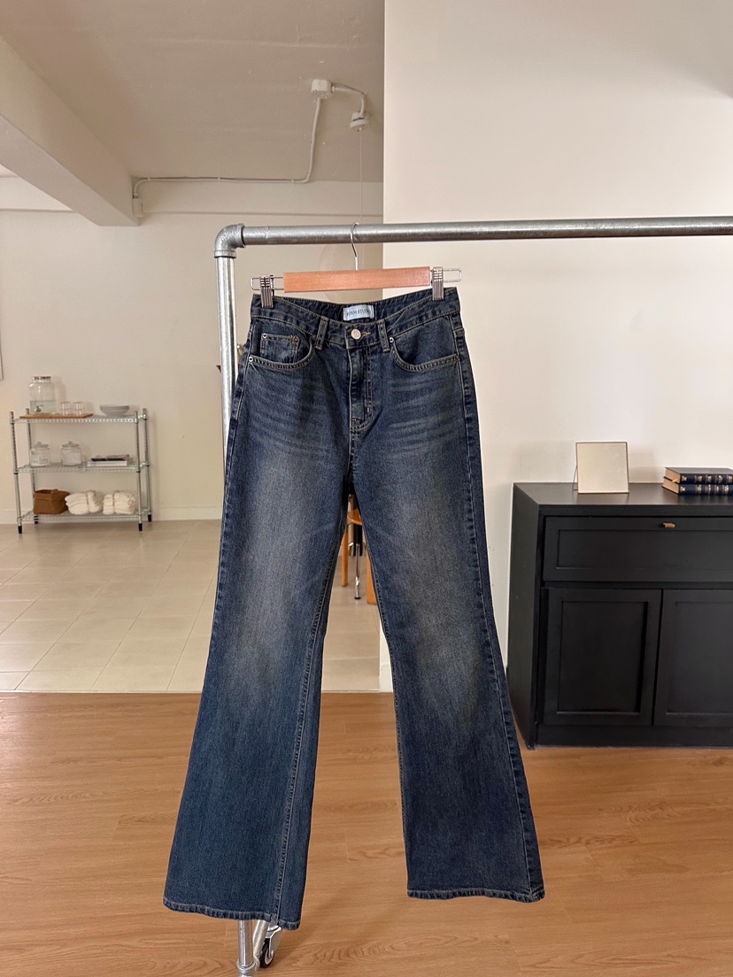 FORMSTUDIO東大門㊣代購女士新品熱賣真品時尚25秋冬牛仔褲FORMSTUDIO牛仔褲