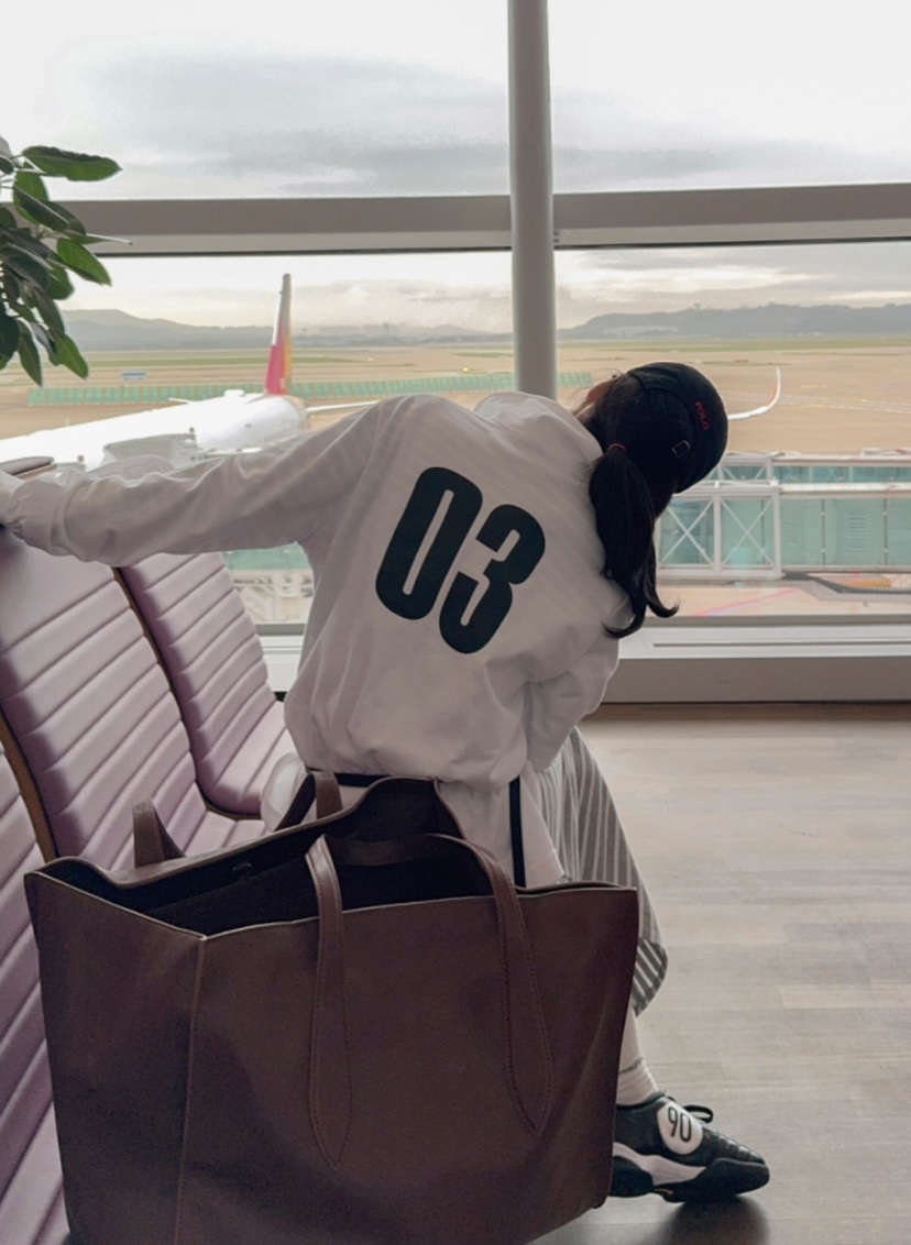 LIKEVAM（不代購）韓國代購㊣女士新款職業熱賣時尚長袖T恤LIKEVAM長袖T恤