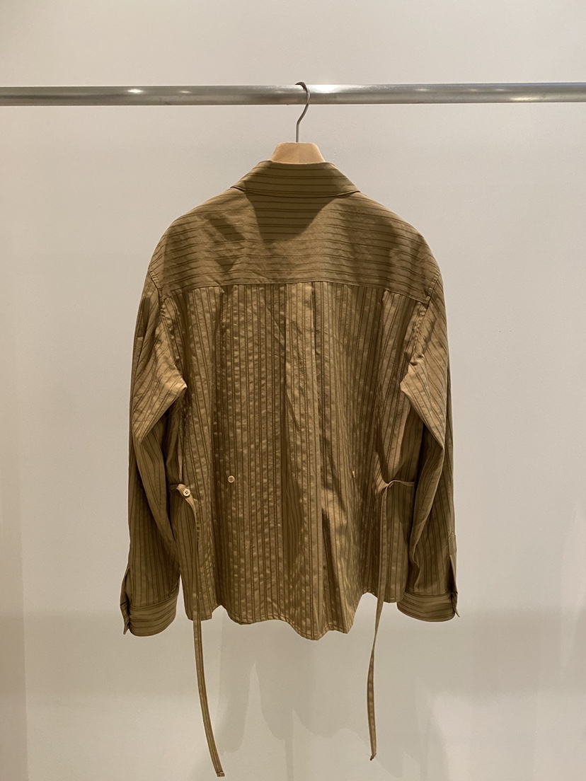 ANDMORE BUTTON韓國代購㊣女裝新款人氣職業真品襯衫蕾絲衫ANDMORE BUTTON襯衫/蕾絲衫