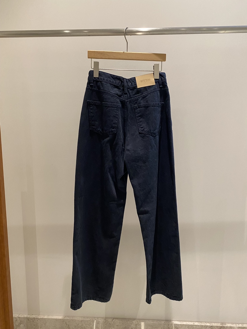 ANDMORE BUTTON東大門㊣直郵女裝新款職業人氣熱賣真品牛仔褲ANDMORE BUTTON牛仔褲