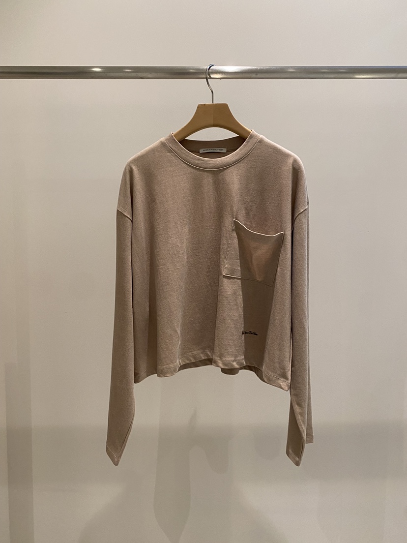 ANDMORE BUTTON韓國代購㊣女士新品25秋冬熱賣長袖T恤短款ANDMORE BUTTON長袖T恤圖色2