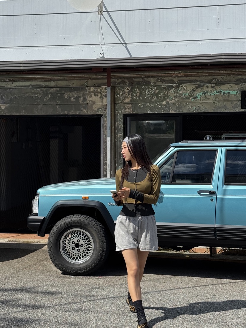 SUNDER MARKET東大門㊣代購女裝新品職業25秋冬真品長袖T恤SUNDER MARKET長袖T恤