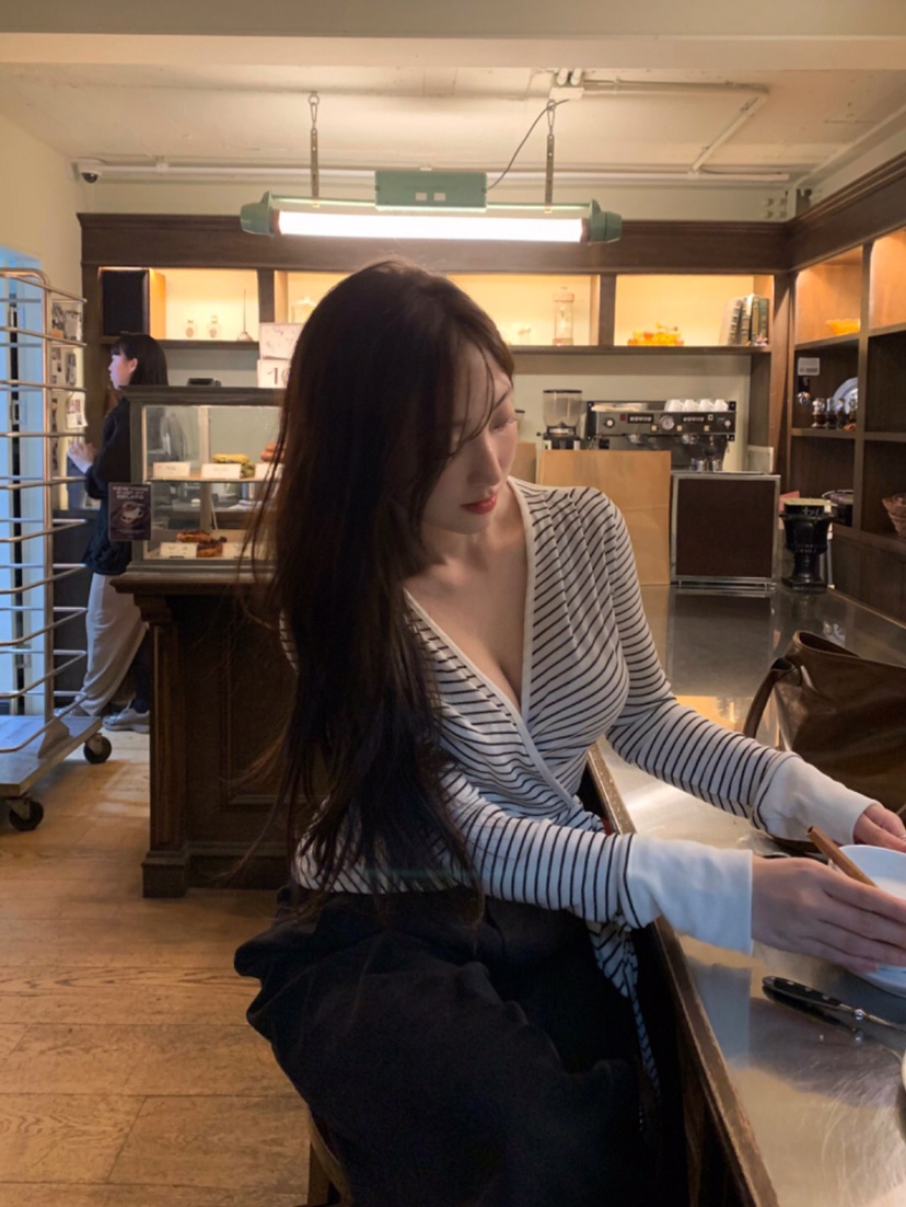 KC MARKET東大門㊣直郵女士新品真品時尚25秋冬職業長袖T恤KC MARKET長袖T恤