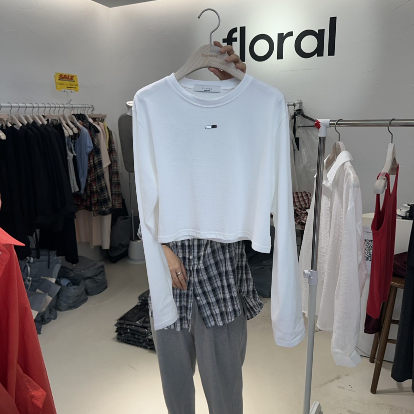 FLORAL東大門㊣代購女裝新品人氣職業熱賣真品25秋冬長袖T恤FLORAL長袖T恤圖色1