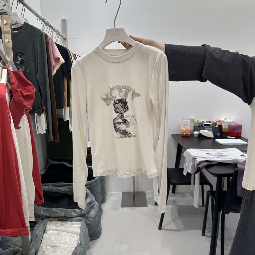 VISUAL SPACE東大門㊣實拍女士新品時尚25秋冬推薦長袖T恤VISUAL SPACE長袖T恤