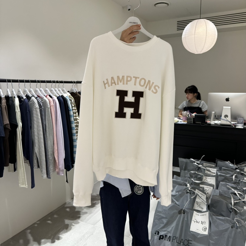 LOW MOMENT東大門㊣代購女裝新款休閑熱賣職業人氣推薦衛衣LOW MOMENT衛衣圖色2