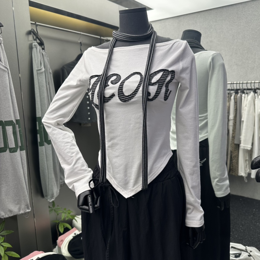 NUEUN東大門㊣代購女士新款真品職業25秋冬推薦熱賣長袖T恤NUEUN/SEEOT長袖T恤圖色1