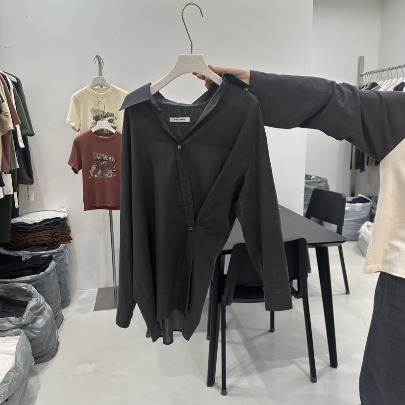 VISUAL SPACE韓國直郵㊣女裝新款25秋冬推薦熱賣襯衫蕾絲衫VISUAL SPACE襯衫/蕾絲衫圖色2