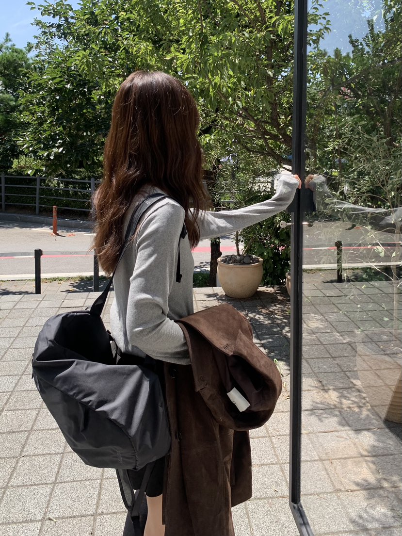 BAKING POWDER東大門㊣直郵女裝新款25秋冬職業時尚長袖T恤BAKING POWDER長袖T恤