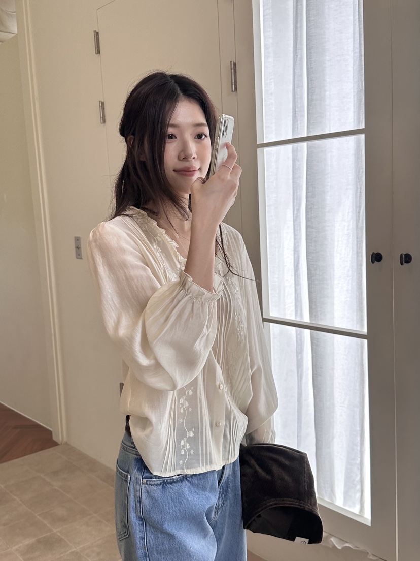 ERUME韓國代購㊣女士新款職業熱賣25秋冬時尚真品襯衫蕾絲衫ERUME襯衫/蕾絲衫