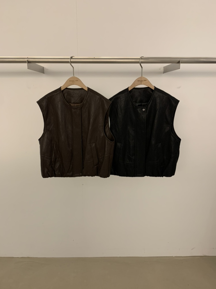 UNDER KEY東大門㊣實拍女裝新品真品人氣推薦熱賣馬甲皮革UNDER KEY馬甲