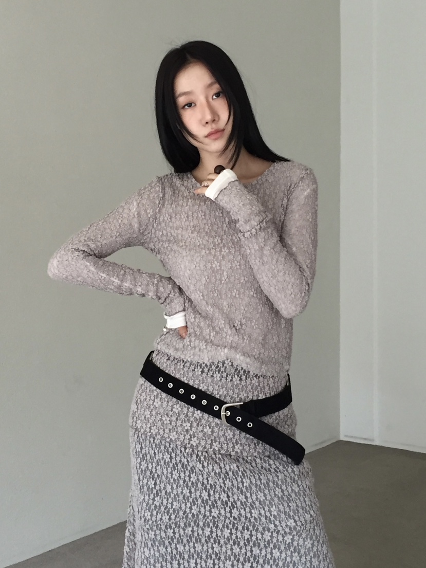 LOVE MOMENT韓國代購㊣女士新款人氣推薦熱賣職業25秋冬長袖T恤LOVE MOMENT長袖T恤