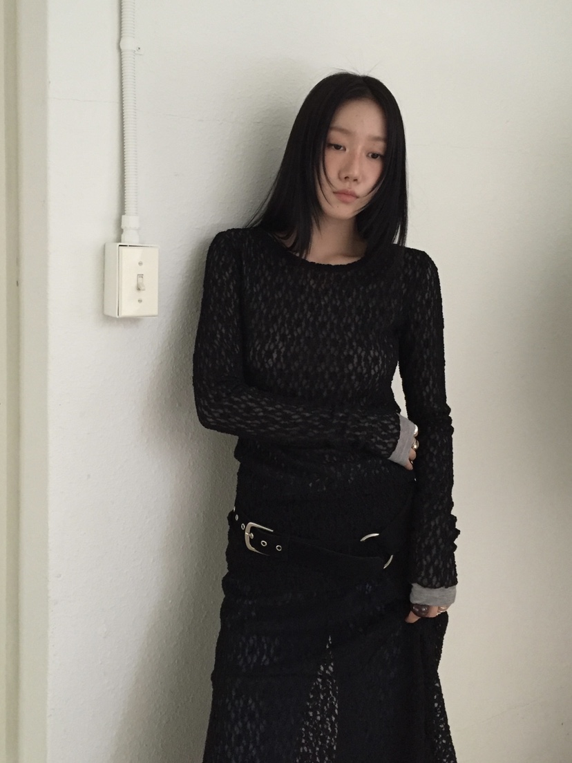 LOVE MOMENT韓國代購㊣女士新款人氣推薦熱賣職業25秋冬長袖T恤LOVE MOMENT長袖T恤