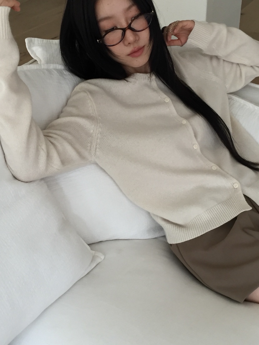 LOVE MOMENT東大門㊣實拍女裝新款推薦25秋冬職業針織衫開衫LOVE MOMENT針織衫