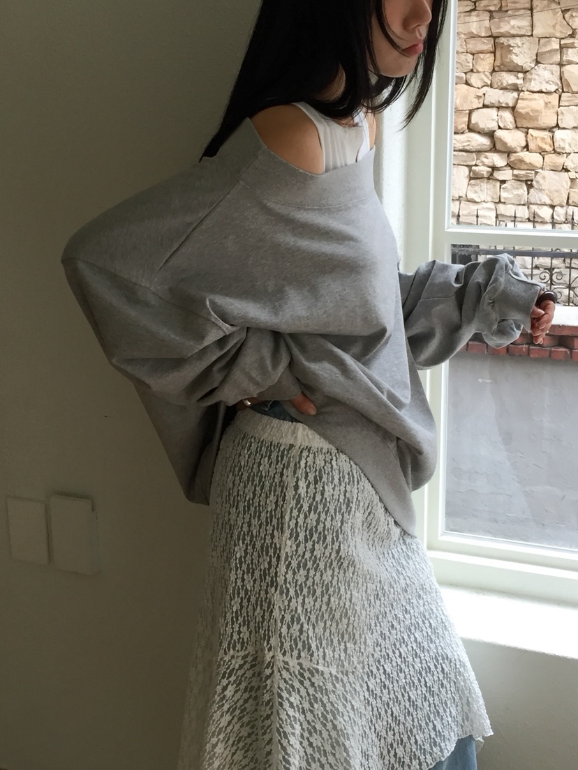 LOVE MOMENT韓國直郵㊣女士新品推薦真品人氣25秋冬長袖T恤LOVE MOMENT長袖T恤