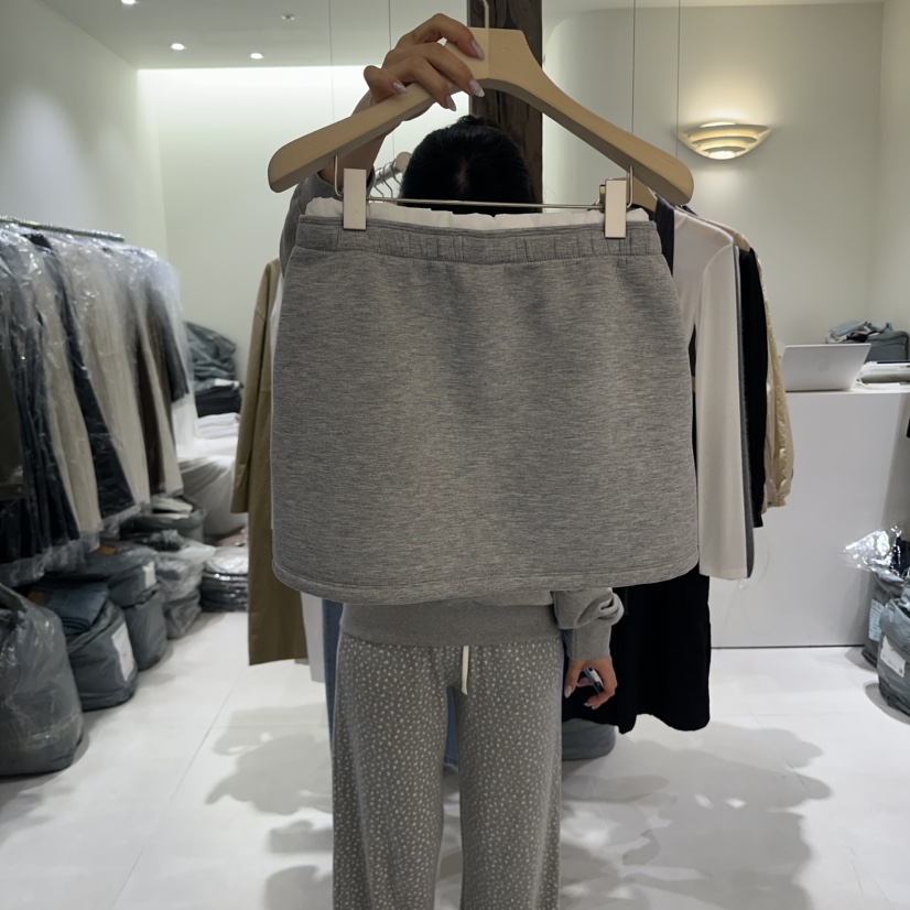 AVECNOUS韓國直郵㊣女裝新品時尚推薦休閑人氣25秋冬真品短裙AVECNOUS短裙