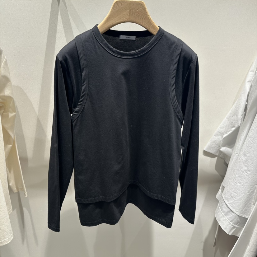 ROOM K-P東大門㊣實拍女士新品時尚25秋冬人氣長袖T恤假兩件ROOM K長袖T恤圖色2