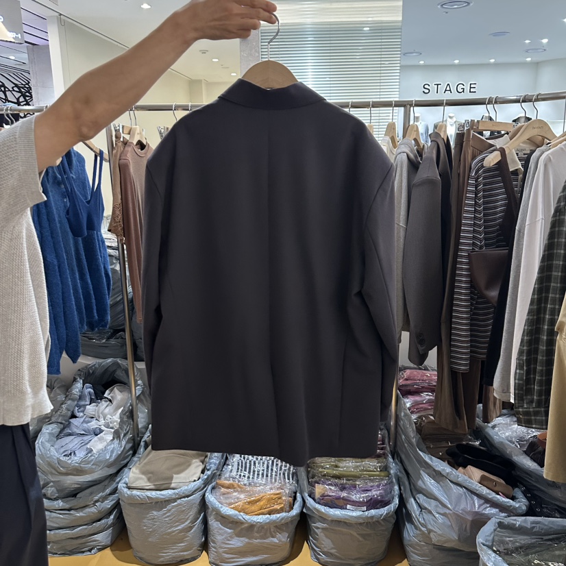 DE VENTI東大門㊣直郵女裝新品時尚推薦人氣休閑職業熱賣夾克DE VENTI夾克