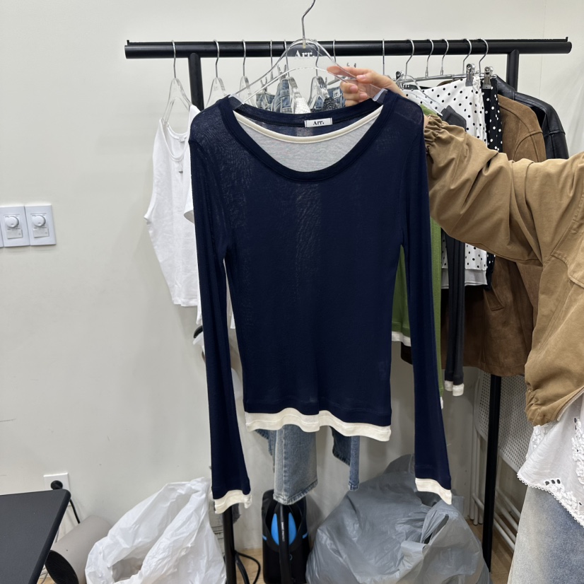 ARR韓國代購㊣女士新品職業熱賣人氣25秋冬推薦長袖T恤假兩件ARR長袖T恤圖色2