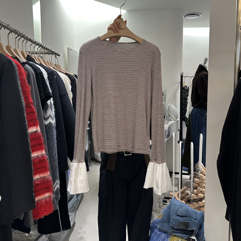 RENDER東大門㊣直郵女士新品25秋冬人氣時尚休閑長袖T恤泡泡袖RENDER長袖T恤