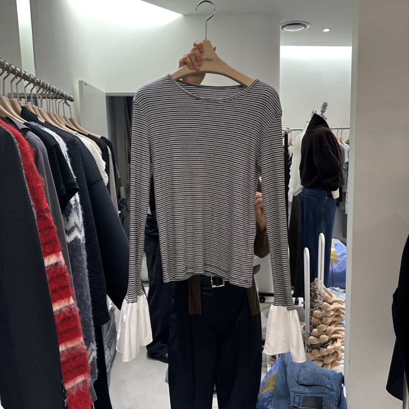 RENDER東大門㊣直郵女士新品25秋冬人氣時尚休閑長袖T恤泡泡袖RENDER長袖T恤圖色2
