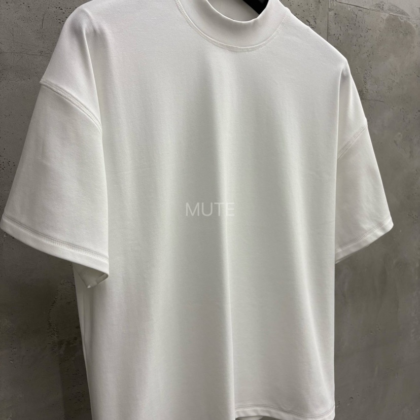 MUTE-P韓國直郵㊣女士新款休閑25秋冬時尚真品熱賣職業T恤MUTET恤