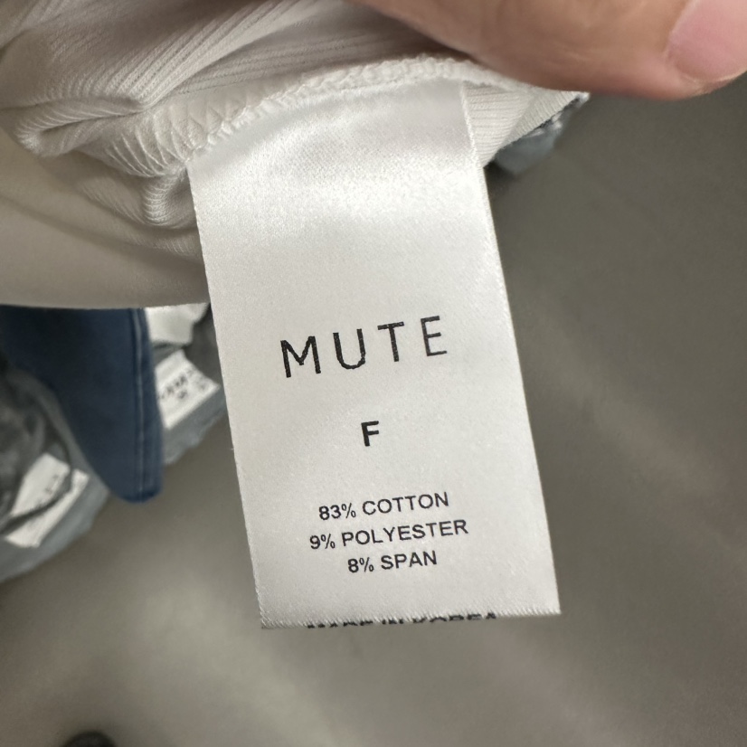 MUTE-P韓國直郵㊣女士新款休閑25秋冬時尚真品熱賣職業T恤MUTET恤