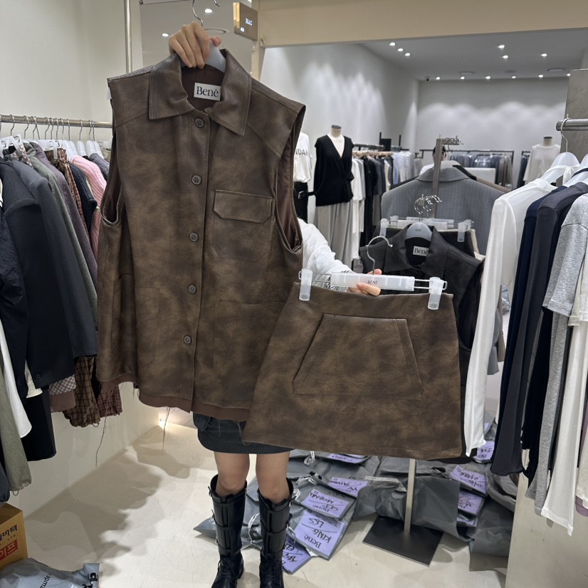 BENE東大門㊣代購女裝新品時尚人氣推薦休閑25秋冬短裙皮革BENE短裙