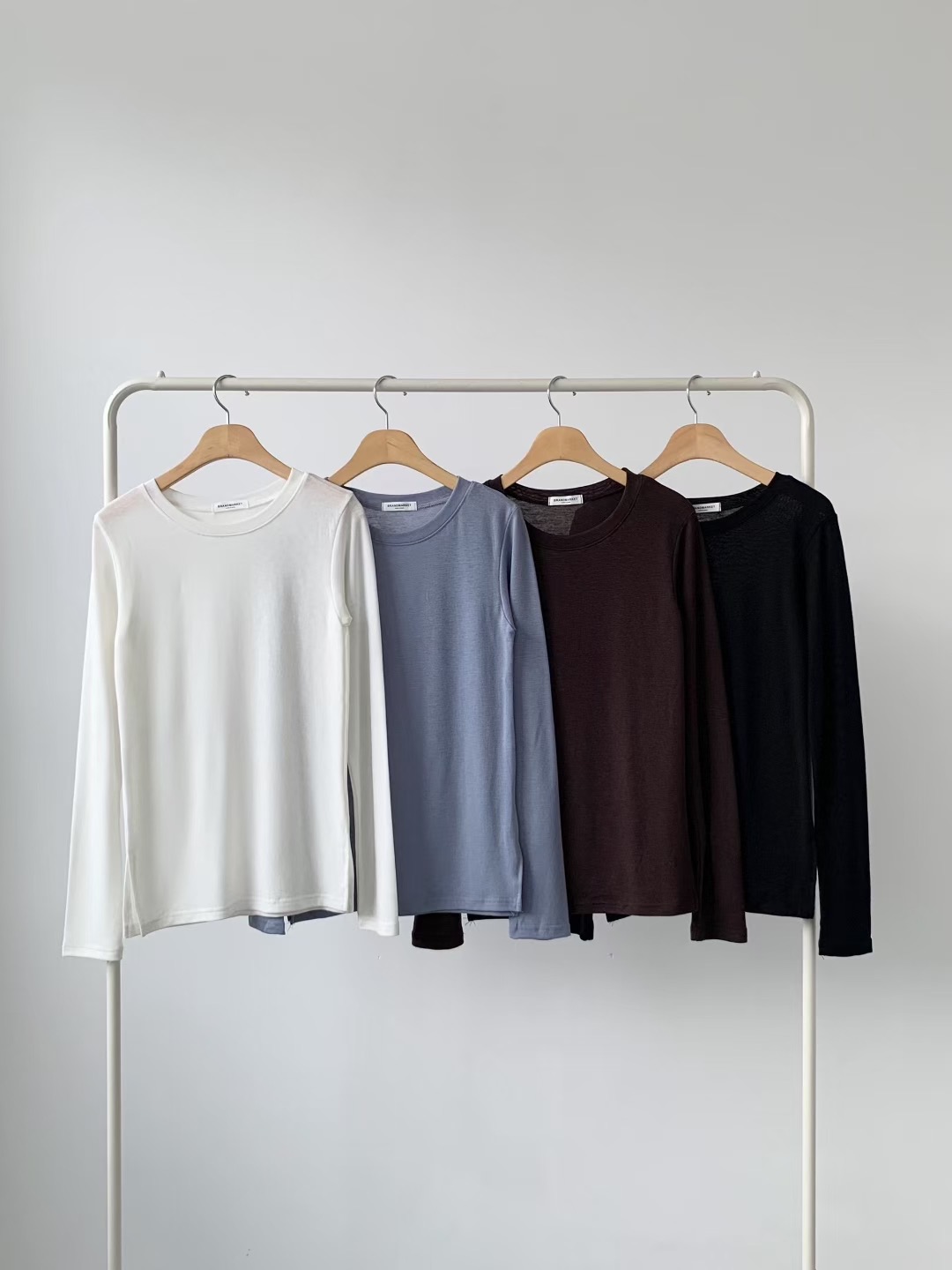 BRAND MARKET-브랜드마켓-T東大門㊣實拍女士新品時尚長袖T恤BRAND MARKET-OT長袖T恤圖色4左四色