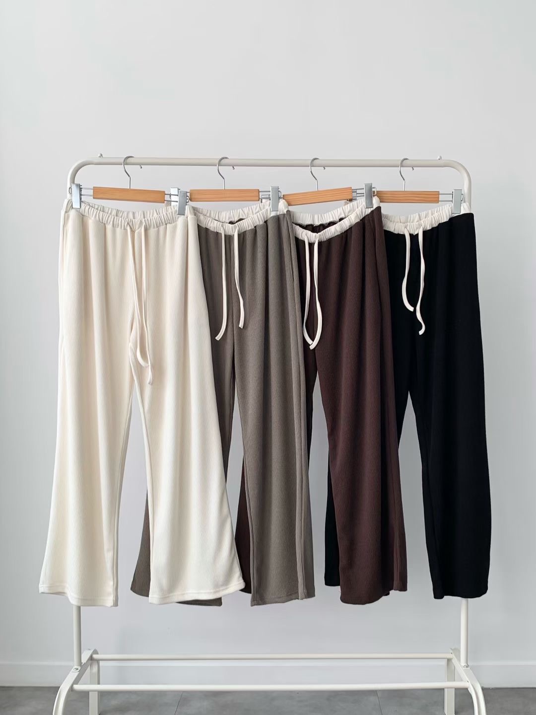 BRAND MARKET-브랜드마켓-T東大門㊣代購女士新款熱賣休閑褲BRAND MARKET-OT休閑褲圖色3左三色