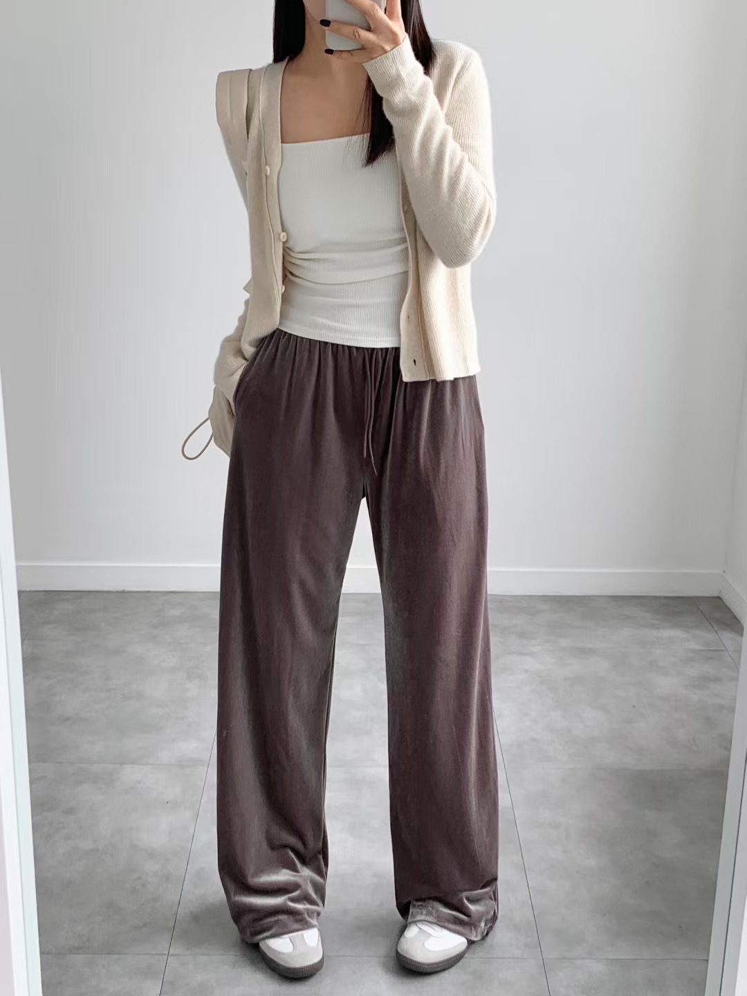 BRAND MARKET-브랜드마켓-T韓國代購㊣女士新款25秋冬休閑褲天鵝絨BRAND MARKET-OT休閑褲