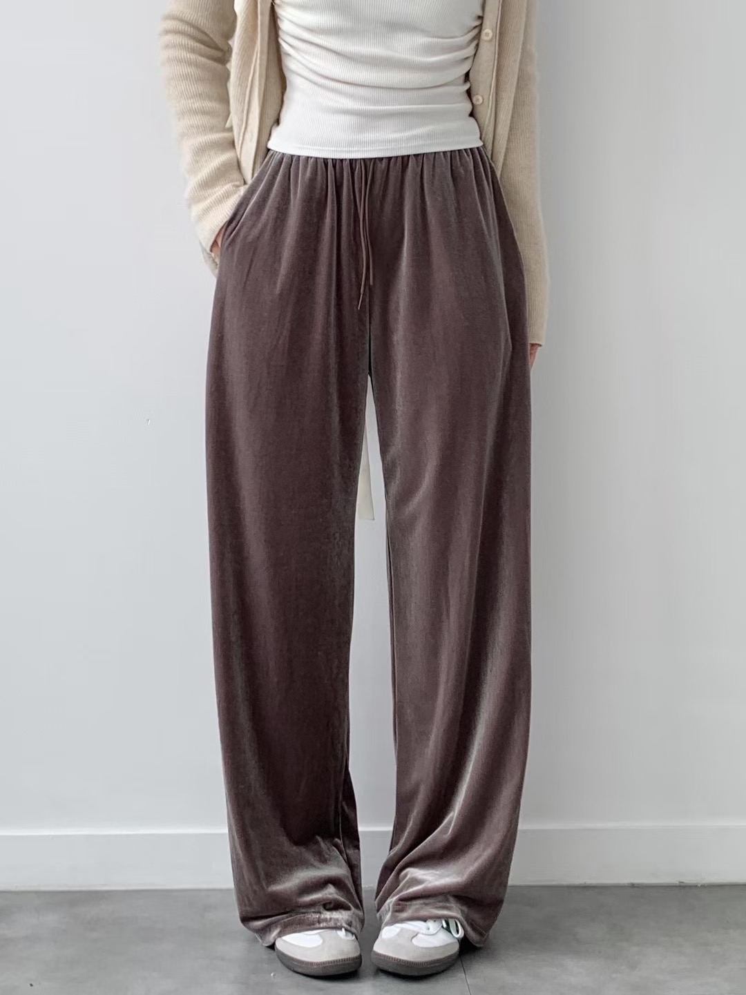 BRAND MARKET-브랜드마켓-T韓國代購㊣女士新款25秋冬休閑褲天鵝絨BRAND MARKET-OT休閑褲