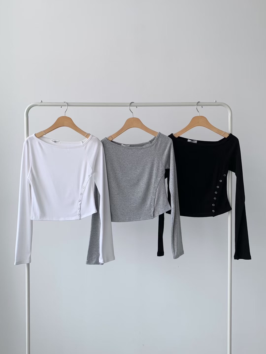 BRAND MARKET-브랜드마켓-T韓國直郵㊣女士新品時尚長袖T恤BRAND MARKET-OT長袖T恤圖色3左三色