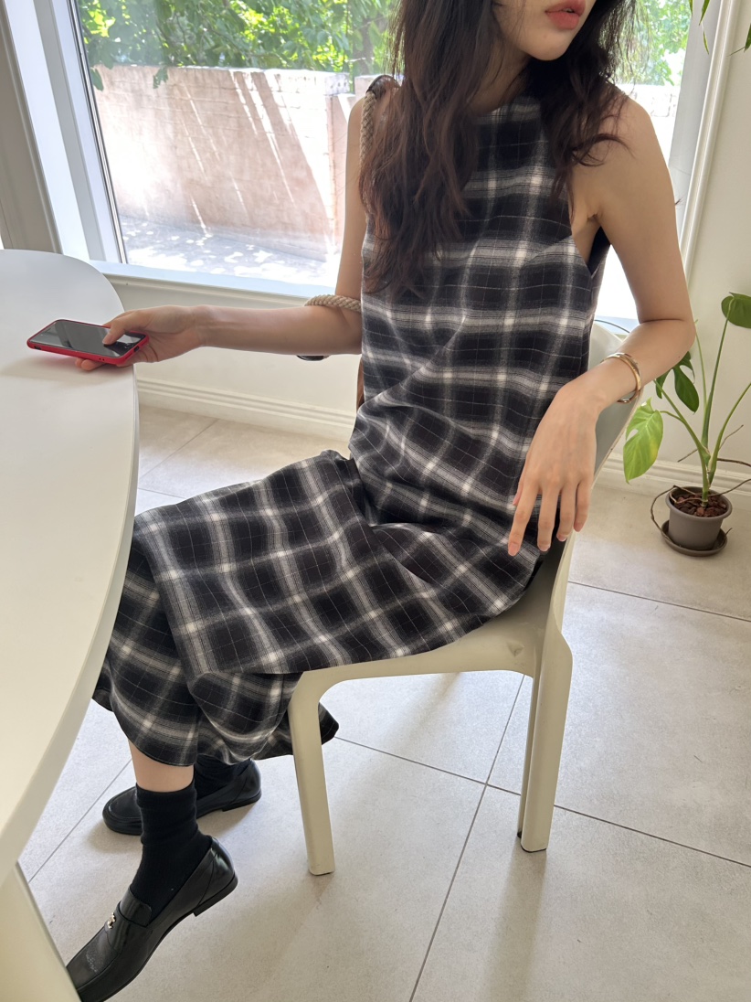 ME MO韓國直郵㊣女裝新款熱賣休閑真品25秋冬時尚連衣裙格紋ME MO連衣裙
