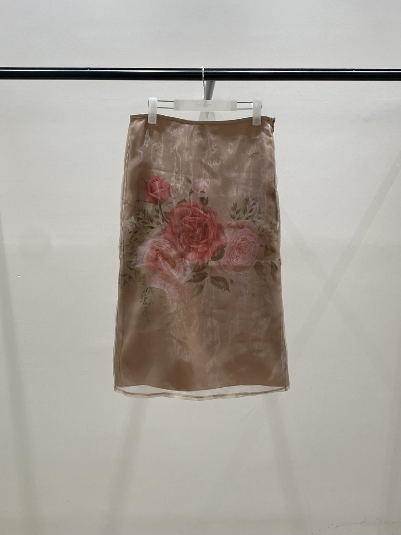 OUPPT東大門㊣實拍女裝新款真品時尚推薦熱賣25秋冬長裙歐根紗OUPPT長裙