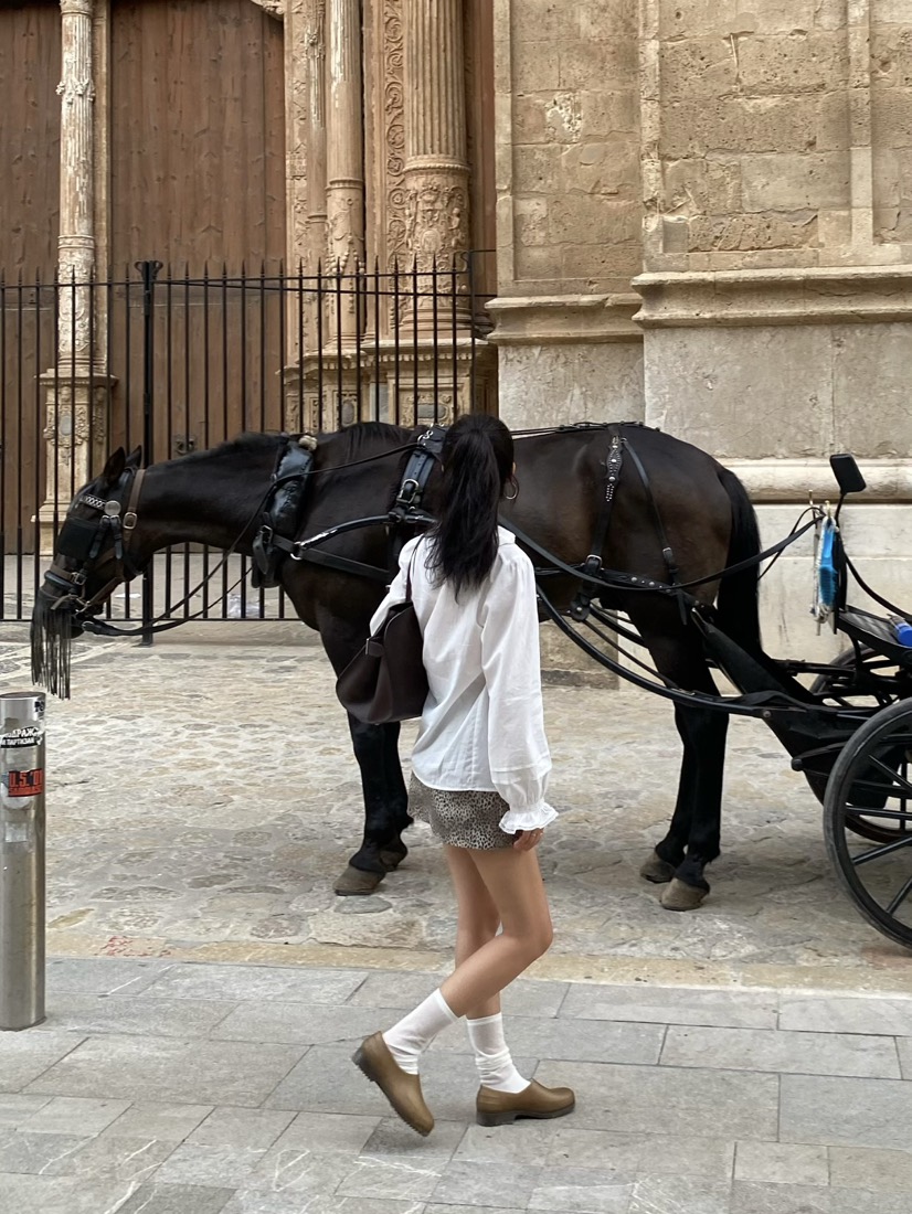 OUPPT韓國直郵㊣女裝新品推薦真品人氣熱賣休閑時尚襯衫蕾絲衫OUPPT襯衫/蕾絲衫