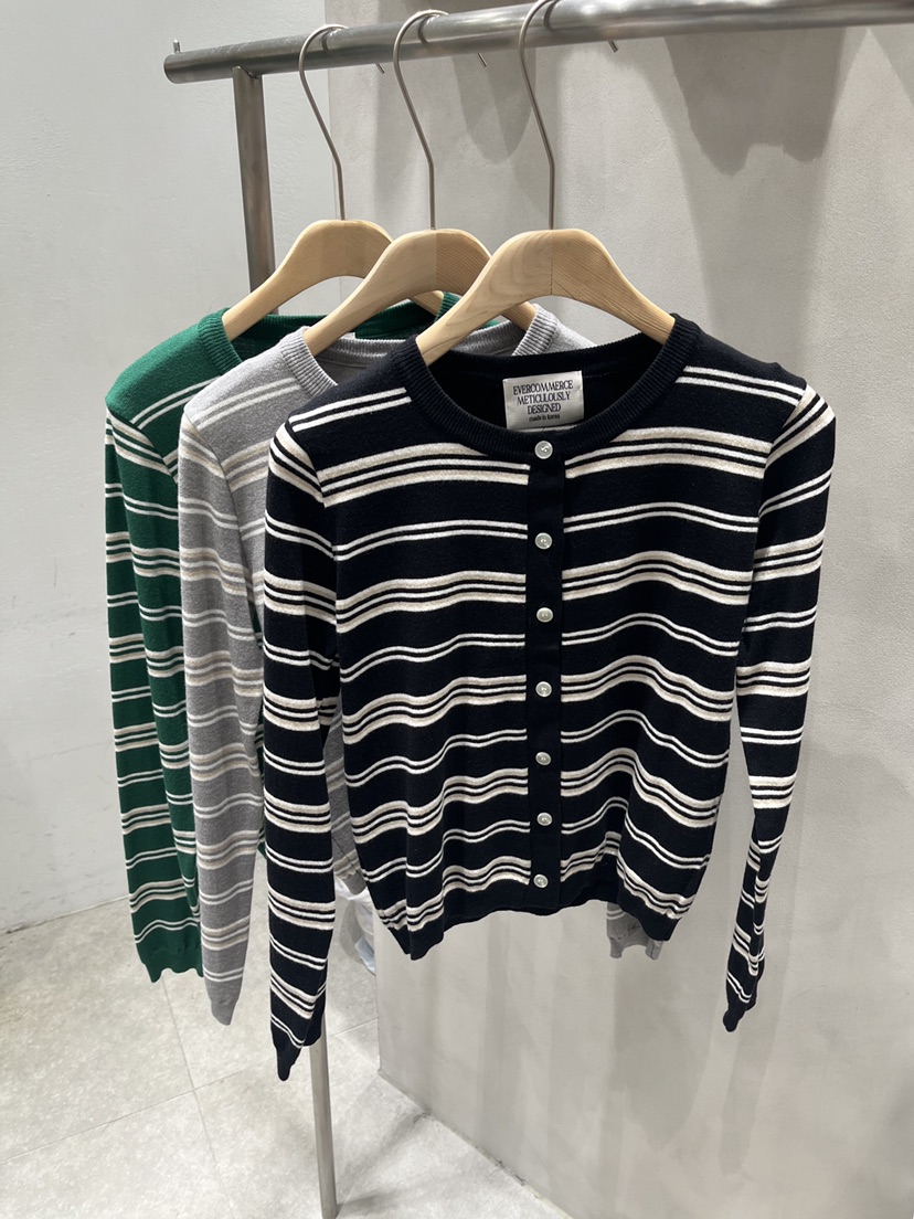 EVERCOMMERCE METICULOUSLY DESIGNED東大門㊣代購女裝新品真品針織衫EVERCOMMERCE針織衫