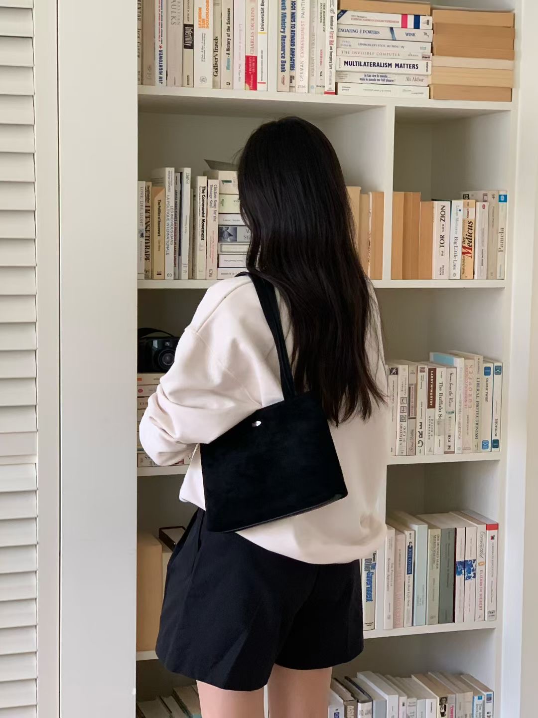 AND韓國代購㊣女裝新品真品職業時尚25秋冬人氣熱賣衛衣紐扣AND衛衣