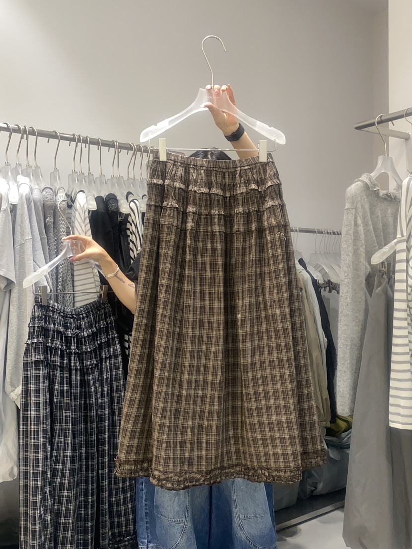 LOOKK東大門㊣直郵女士新品25秋冬時尚熱賣休閑長裙荷葉邊格紋LOOKK長裙