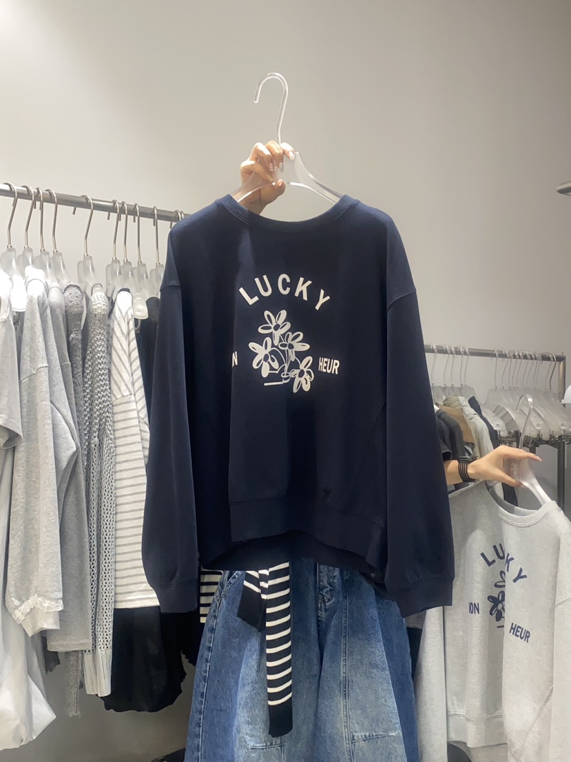 LOOKK韓國代購㊣女裝新品熱賣人氣25秋冬職業真品休閑推薦衛衣LOOKK衛衣圖色2