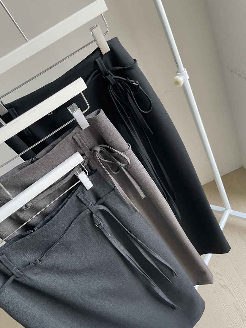 URBANE cloth韓國直郵㊣女裝新品真品熱賣時尚推薦長裙含腰帶URBANE cloth長裙