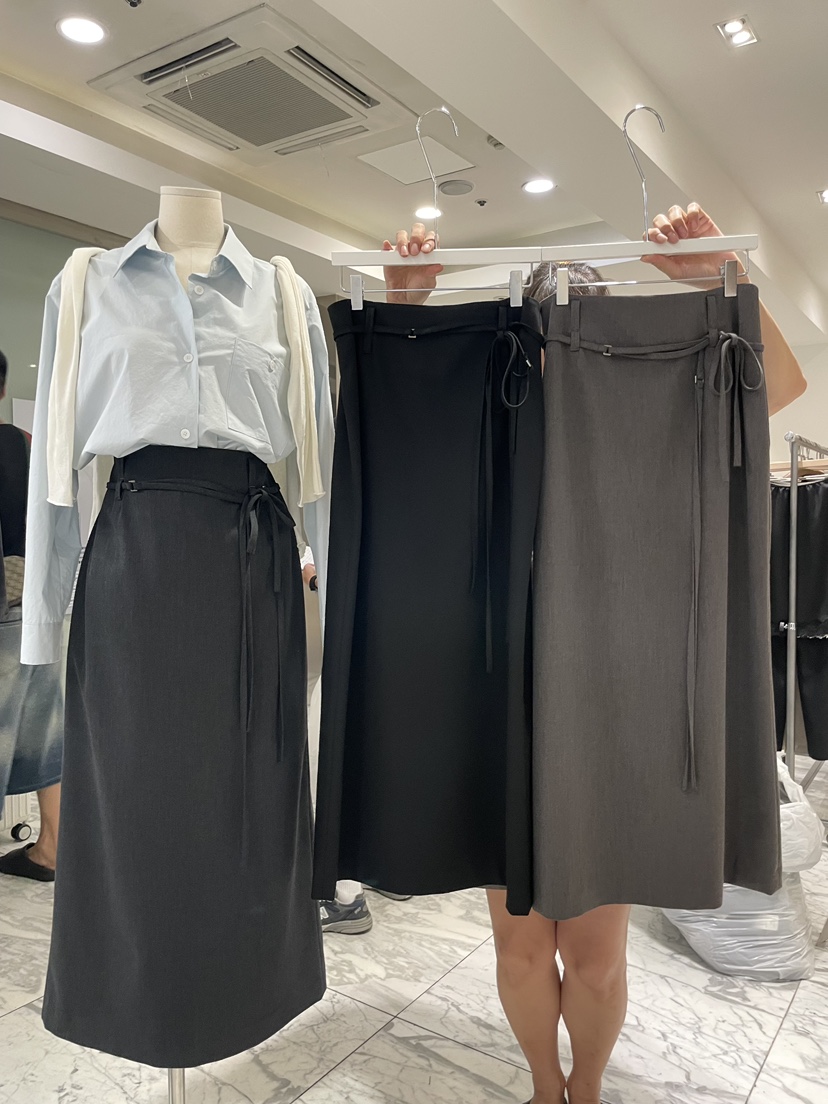 URBANE cloth韓國直郵㊣女裝新品真品熱賣時尚推薦長裙含腰帶URBANE cloth長裙