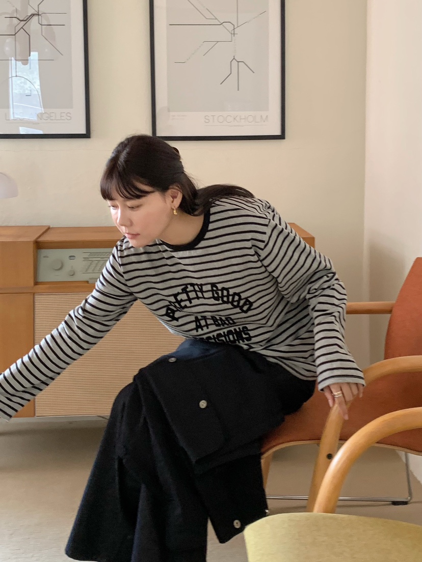 COURGETTE東大門㊣實拍女士新款休閑時尚職業熱賣人氣長袖T恤COURGETTE長袖T恤