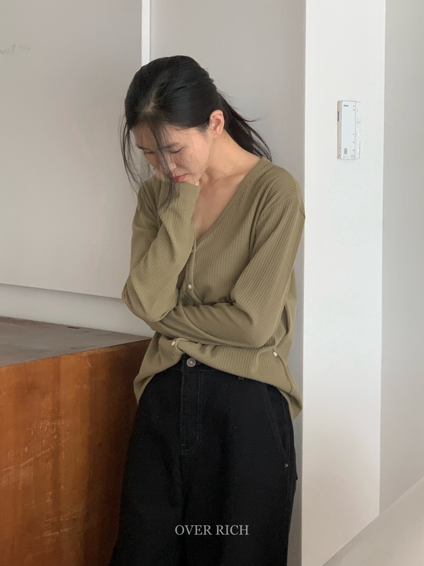 OVER RICH韓國直郵㊣女士新品推薦人氣休閑時尚真品長袖T恤OVER RICH長袖T恤