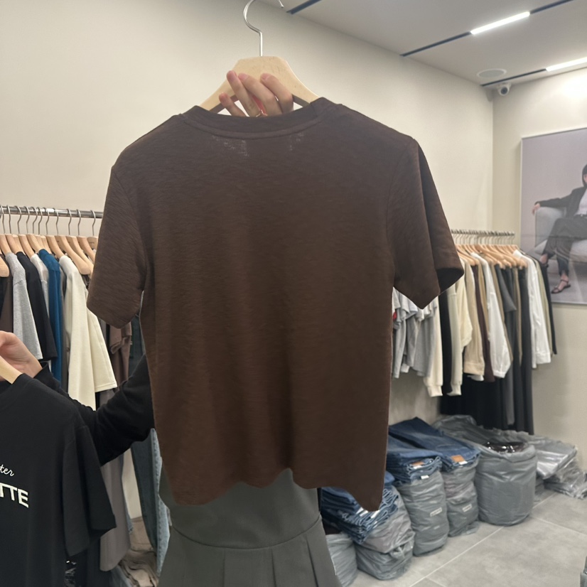 URBANSTORY/REMAKING東大門㊣直郵女裝新款真品25秋冬職業T恤Remaking/URBANSTORYT恤