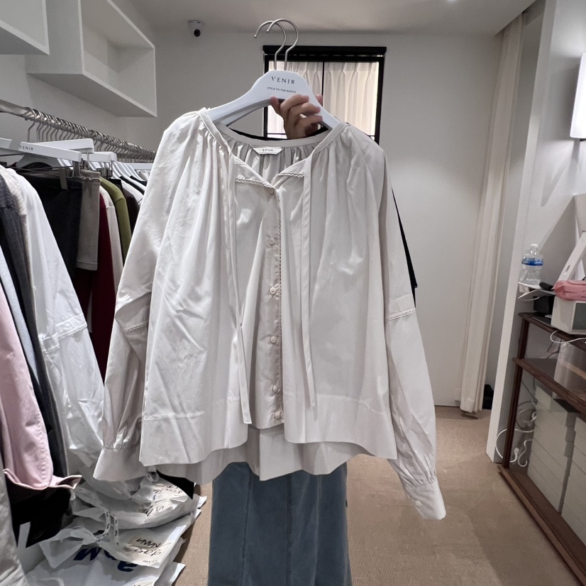 VENIR-a東大門㊣直郵女裝新品職業熱賣時尚推薦襯衫蕾絲衫VENIR-a襯衫/蕾絲衫圖色2
