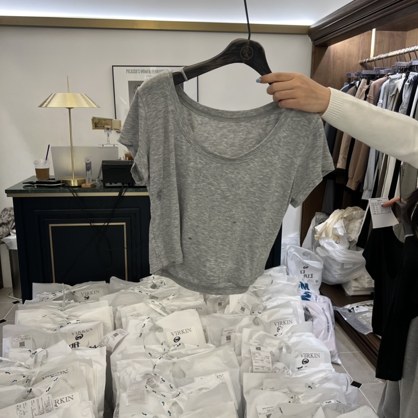 VIRKIN韓國代購㊣女裝新款25秋冬時尚休閑熱賣職業T恤天絲羊毛VIRKINT恤圖色3
