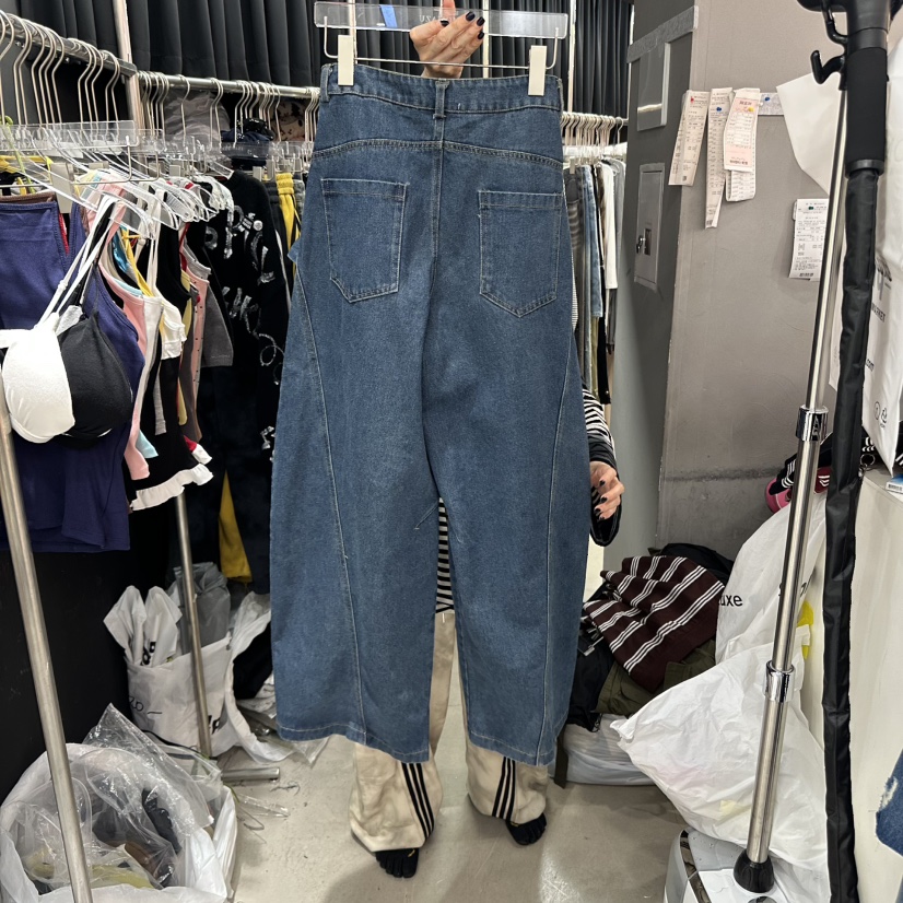 MOMAZU東大門㊣實拍女裝新品真品推薦時尚25秋冬人氣牛仔褲MOMAZU牛仔褲