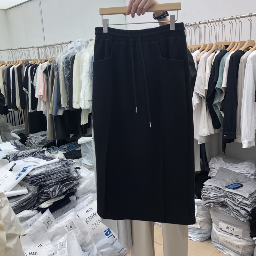OGI東大門㊣實拍女裝新品25秋冬時尚職業休閑真品半身裙中短裙FLat OGI半身裙/中短裙圖色3