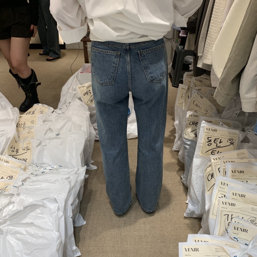 VENIR-a東大門㊣直郵女士新品25秋冬真品休閑人氣時尚牛仔褲VENIR-a牛仔褲